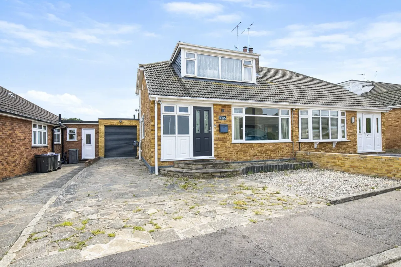 4 bed house for sale — Wren Close, Leigh-on-Sea, Essex, SS9