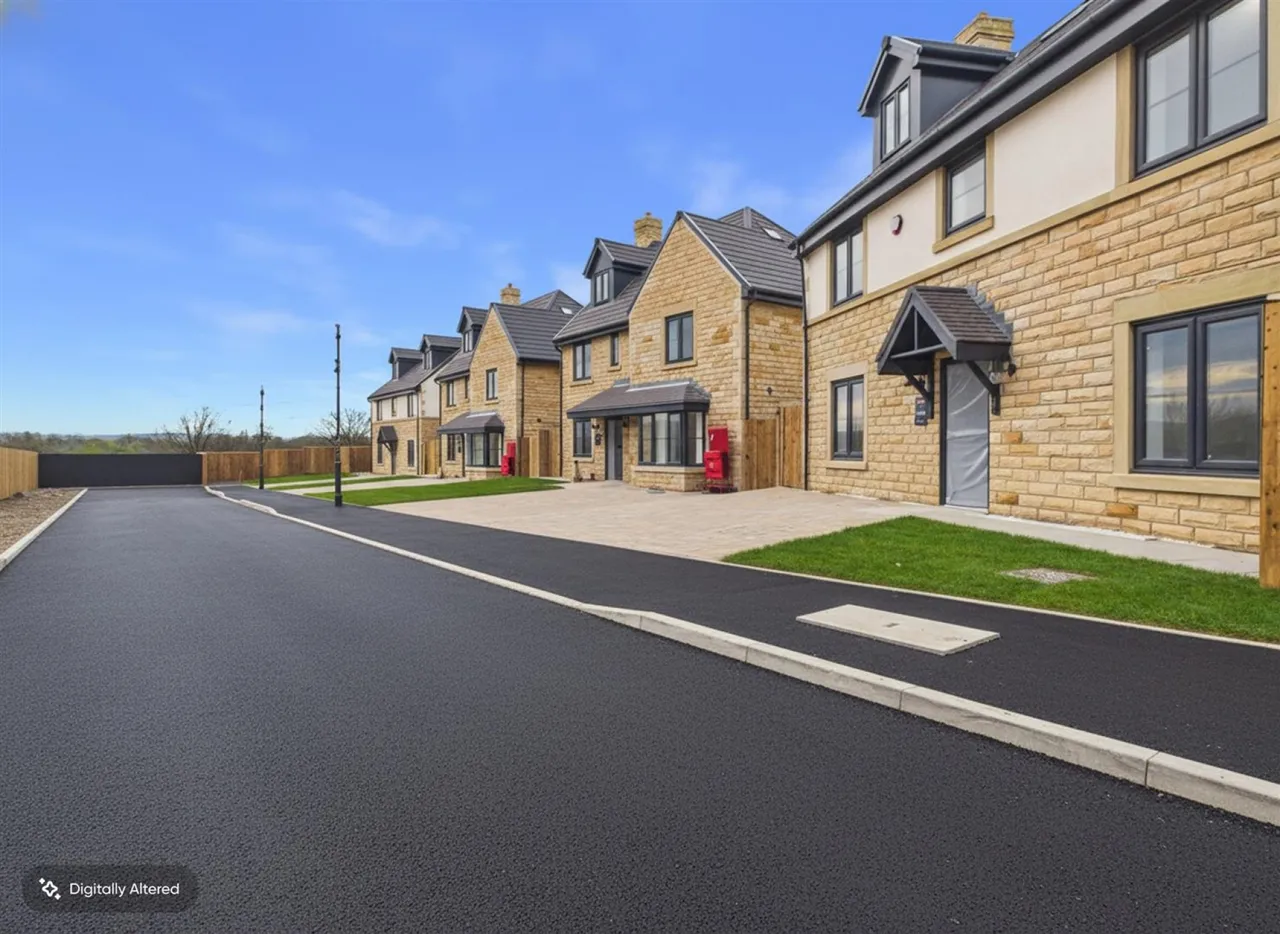 Bluebell Meadows, Woodhouses Village, M35, photo 7