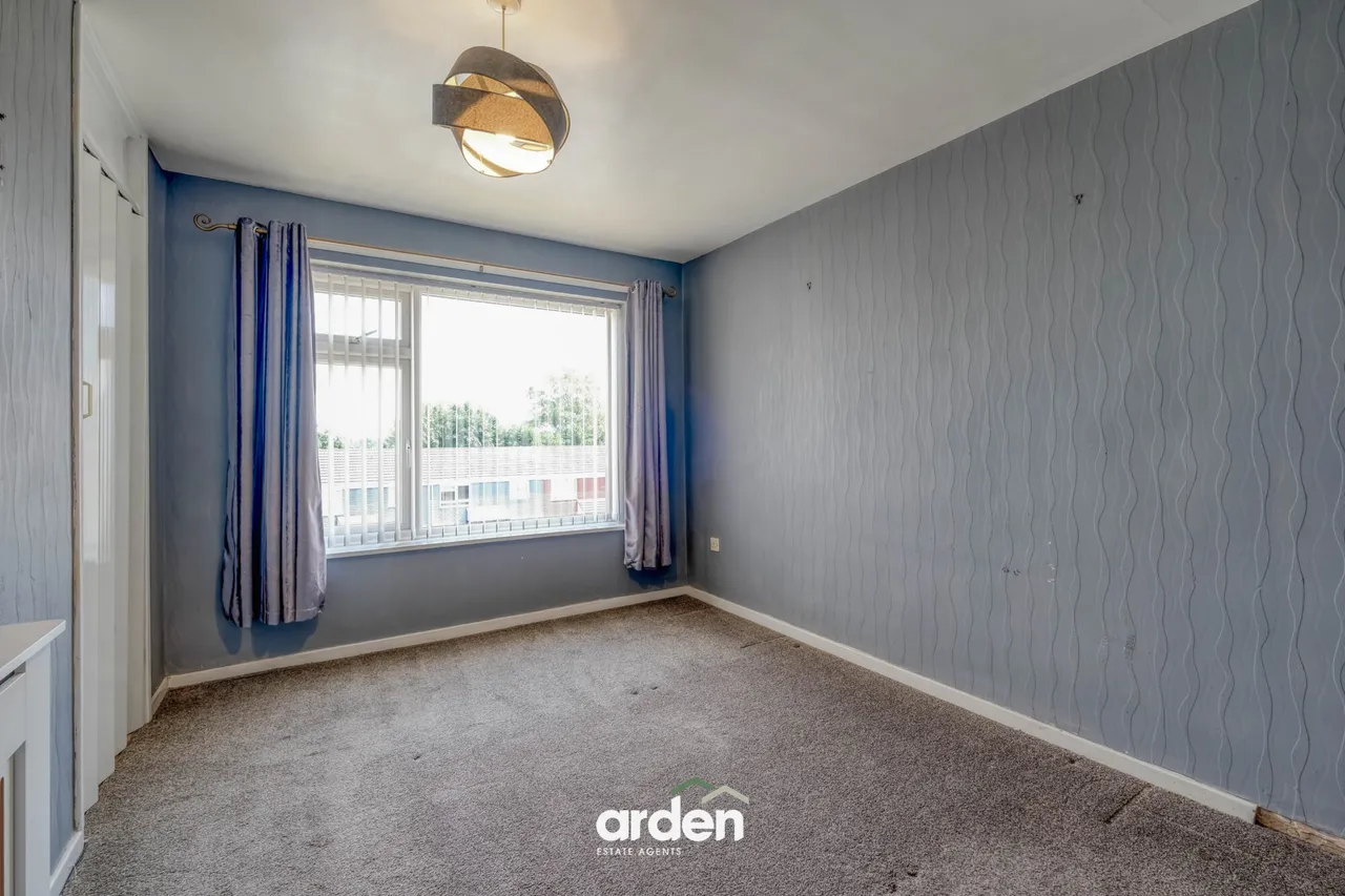 The Roundabout, Birmingham, B31, photo 6