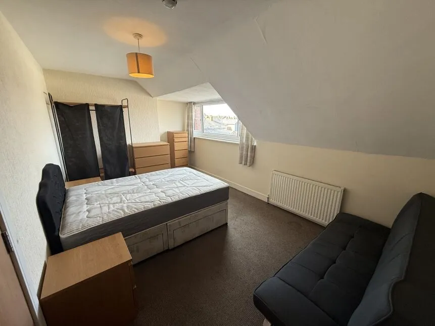 New Burlington Road, Bridlington, East Riding of Yorkshi, YO15, photo 5