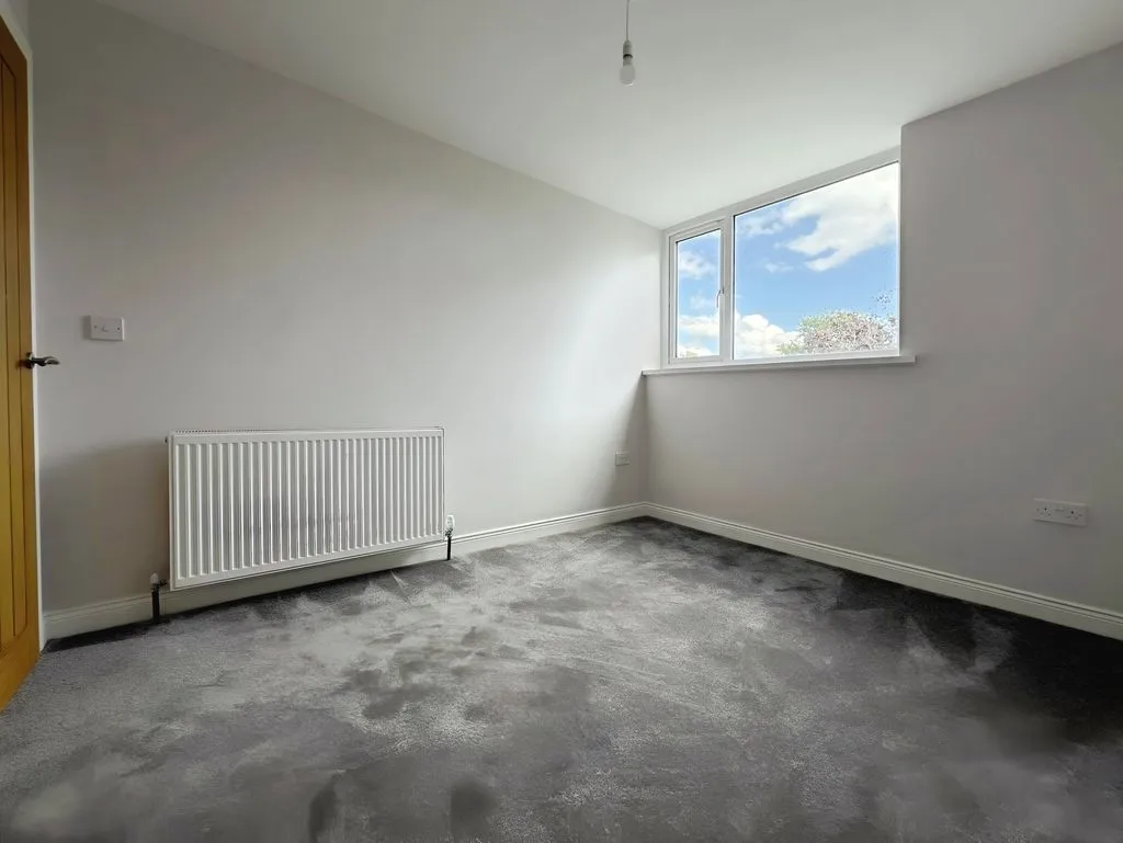 Newcastle Upon Tyne NE20 9DT, NE20, photo 15