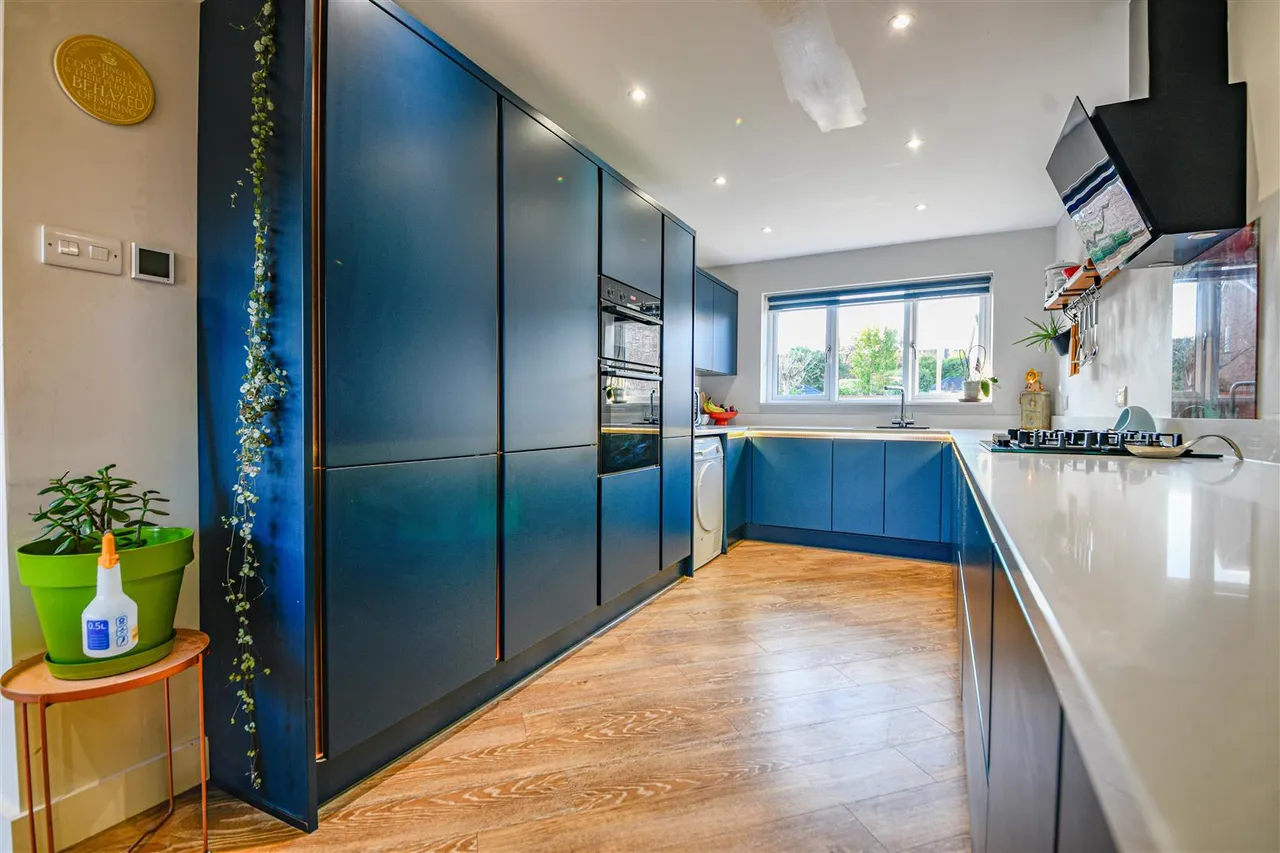 Longfield Road, Fair Oak, SO50, photo 5