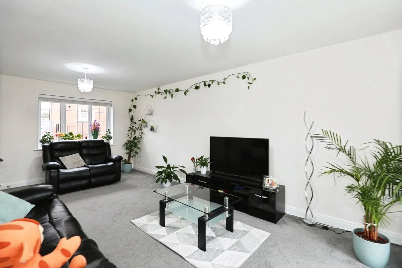 Alfred King Close, CREWE, Cheshire, CW2, photo 4