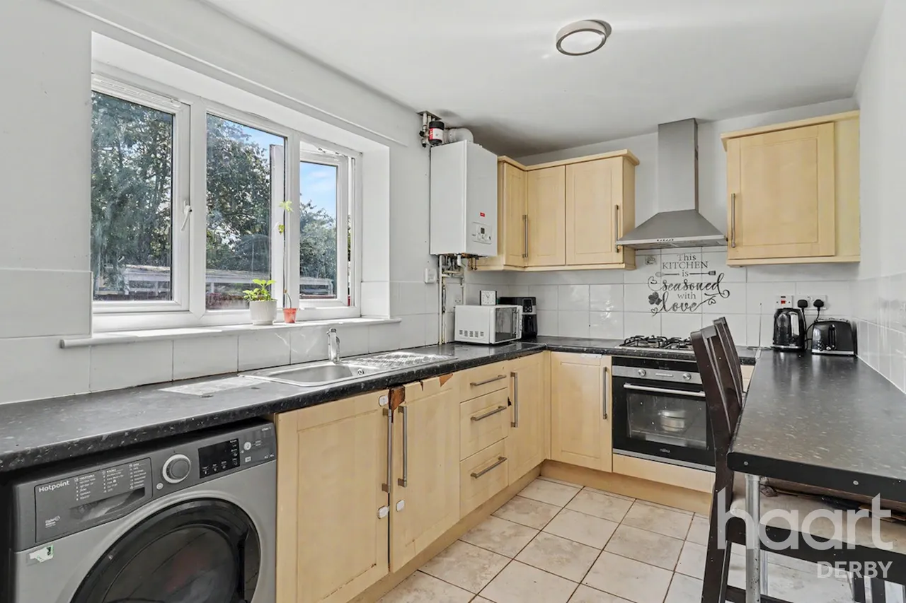 Vicarage Road, Mickleover, DE3, photo 4