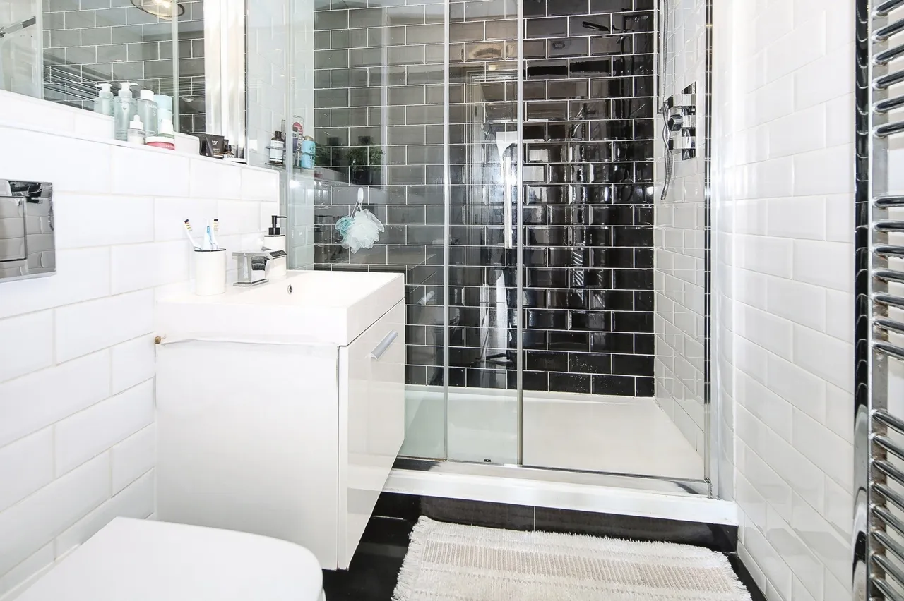 Oxford Grove, Birmingham, B37, photo 17