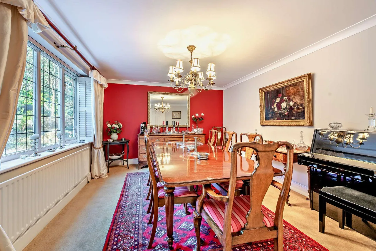 Farnham Lane, Haslemere, Surrey, GU27 1EU, photo 11