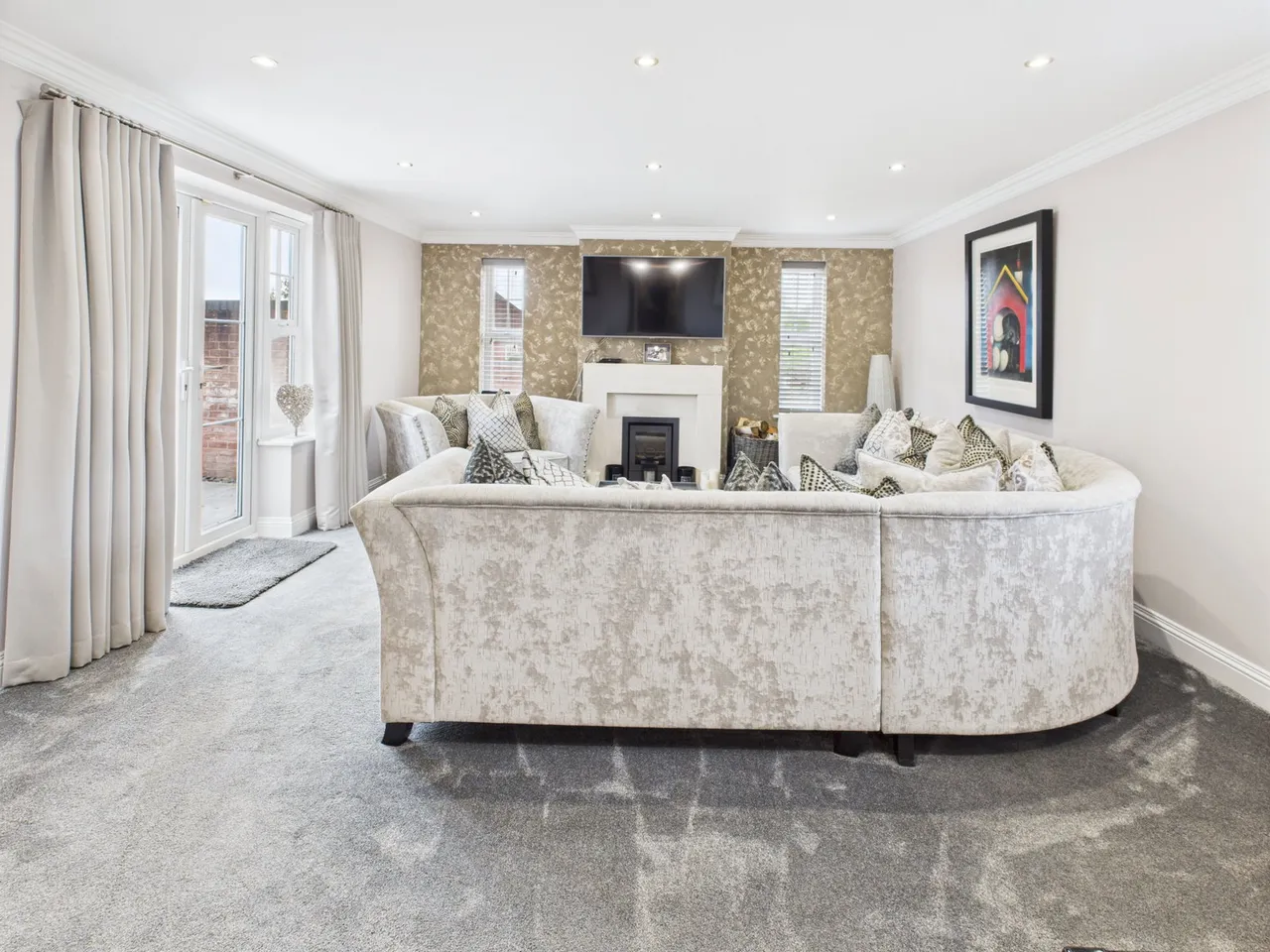 Kingsdown Close, Weston, CW2, photo 17