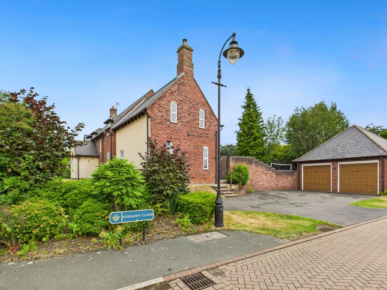 Kingsdown Close, Weston, CW2, photo 37