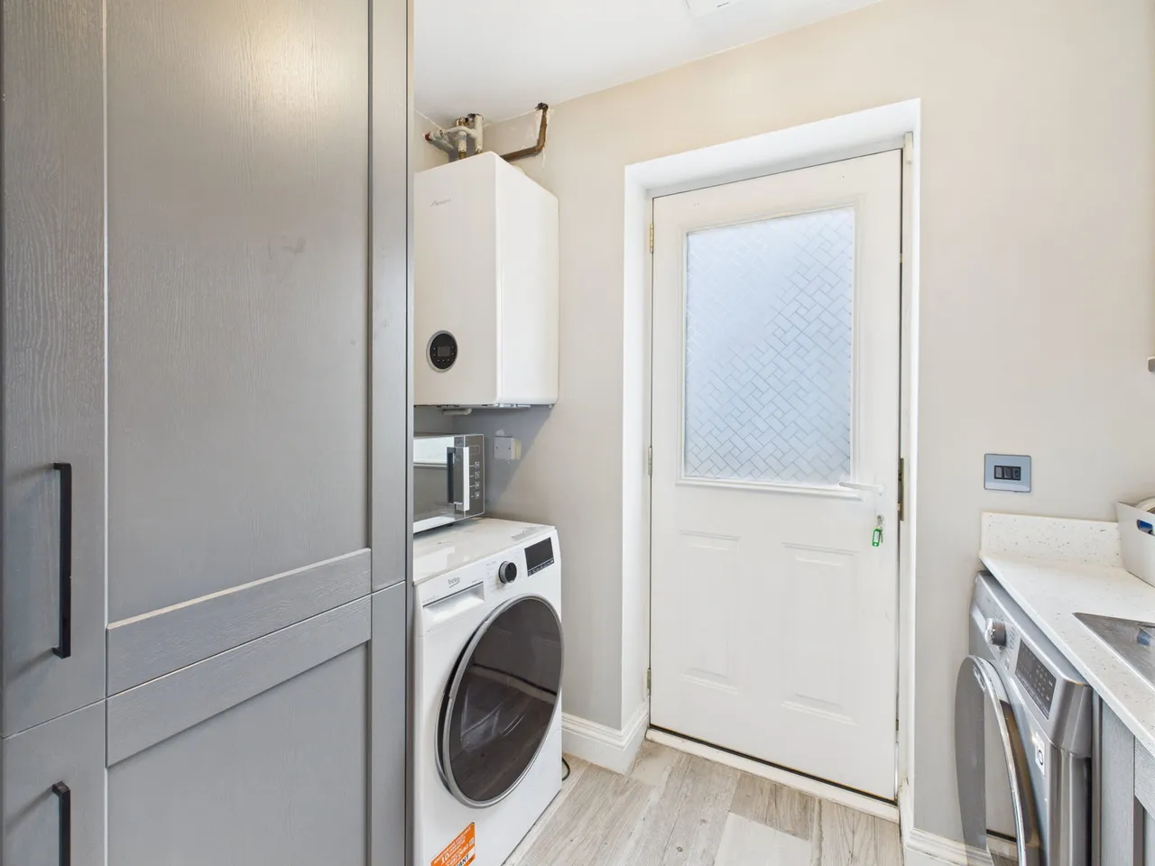 Kingsdown Close, Weston, CW2, photo 13