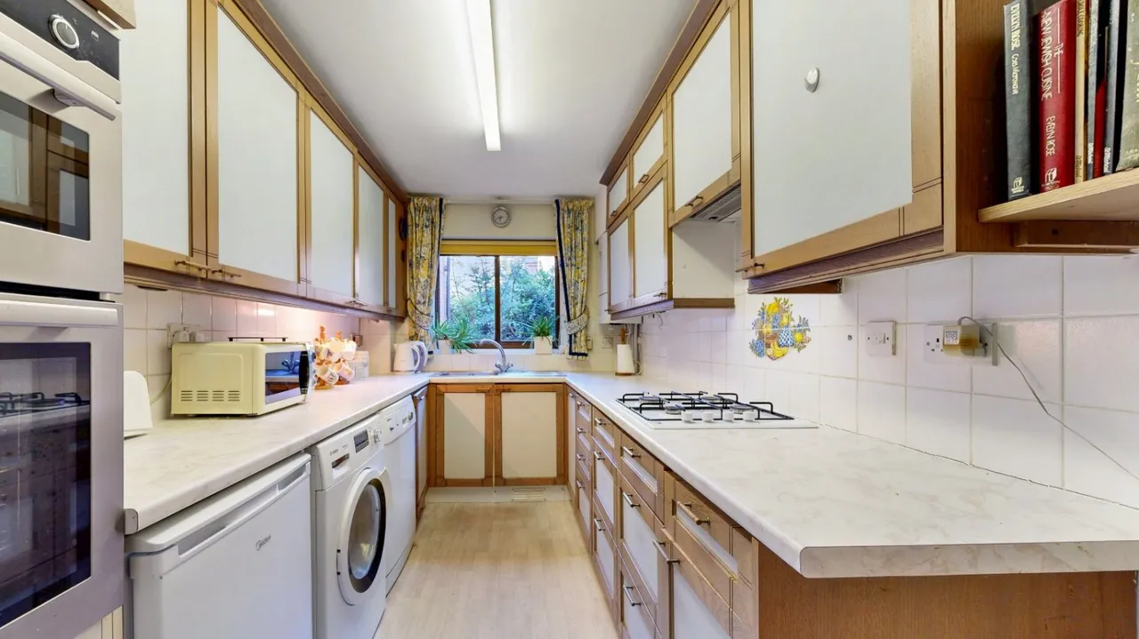 Gordon Avenue, Stanmore, HA7, photo 3