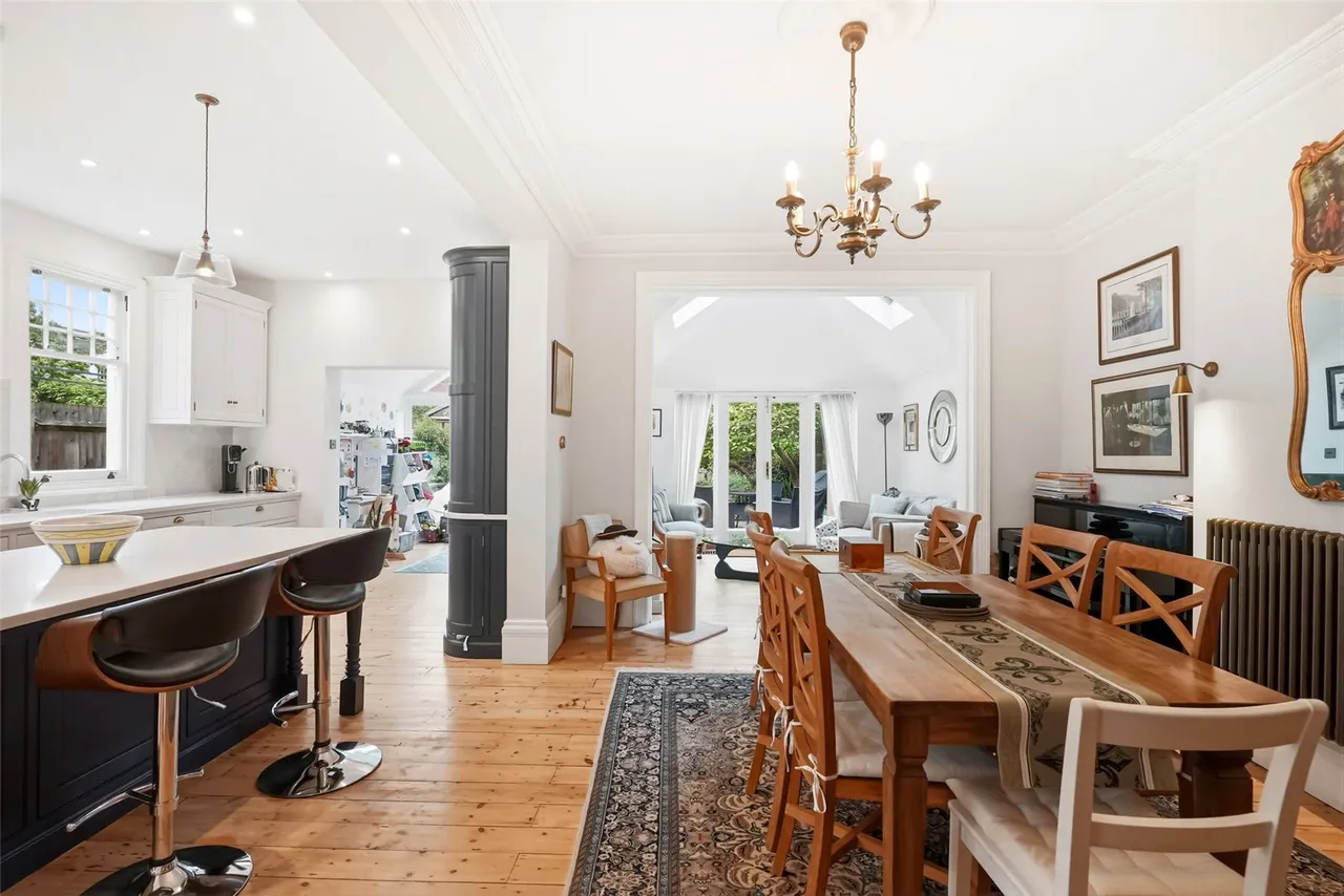 Broom Road, Teddington, TW11 9NY, photo 6
