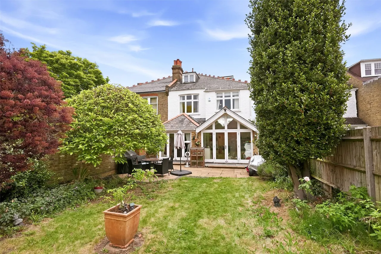Broom Road, Teddington, TW11 9NY, photo 14
