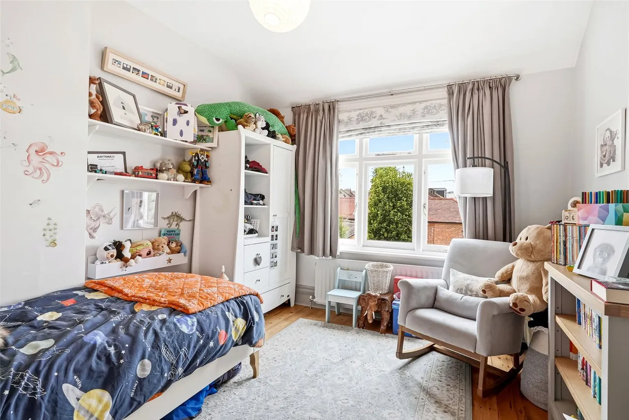 Broom Road, Teddington, TW11 9NY, photo 11