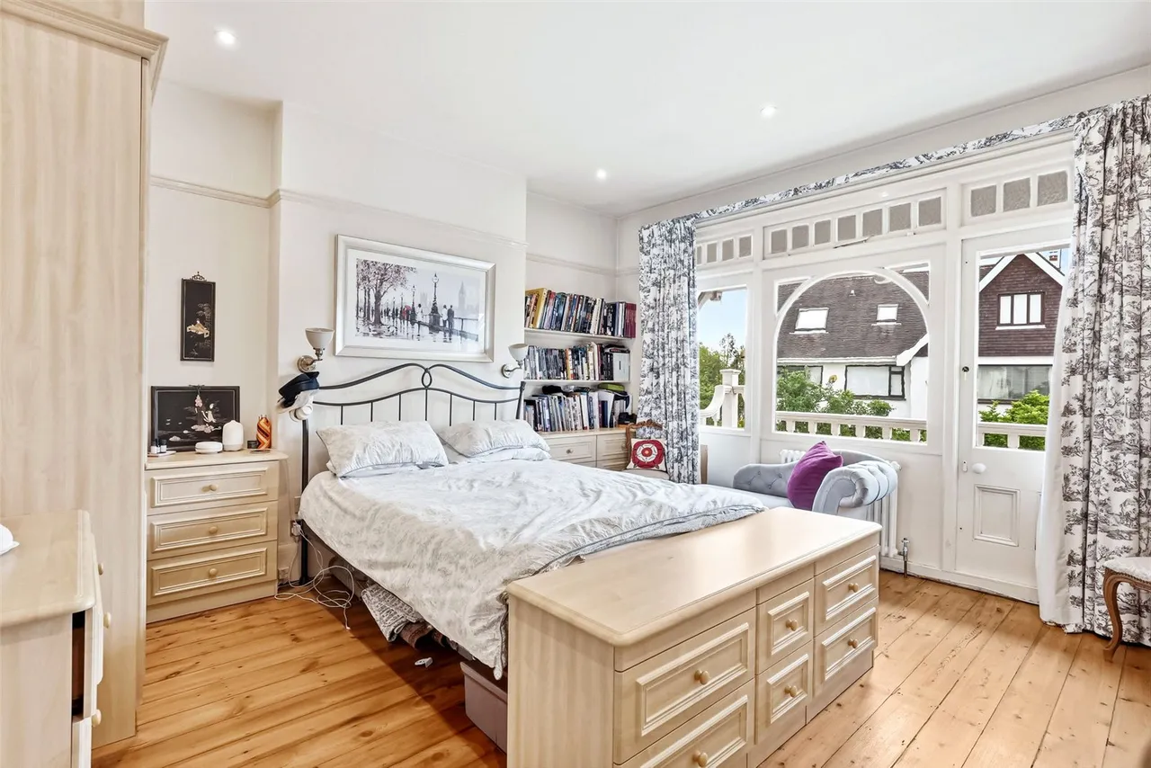 Broom Road, Teddington, TW11 9NY, photo 10