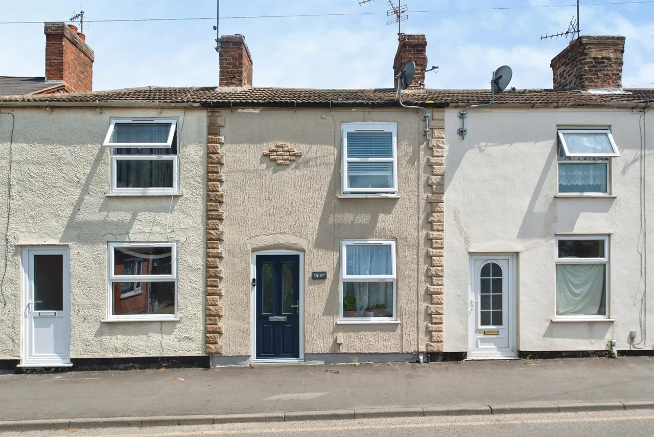 2 bed house for sale — Hawthorn Bank, Spalding