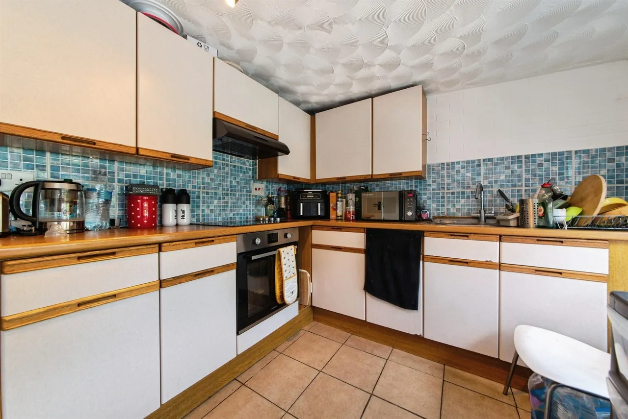 Hawthorn Bank, Spalding, photo 5