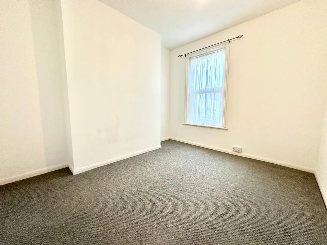 Manston Road, Ramsgate, CT11, photo 10