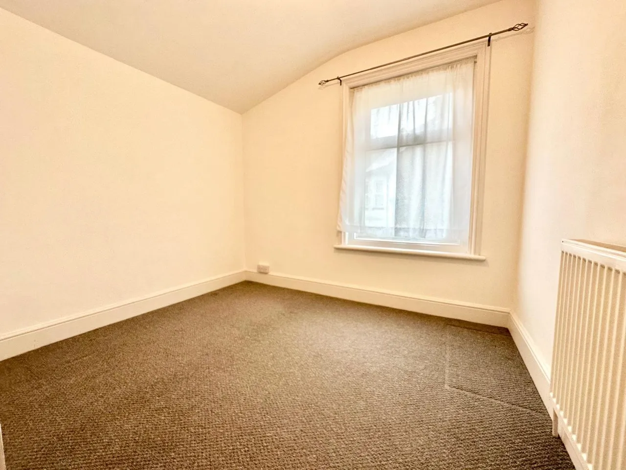 Manston Road, Ramsgate, CT11, photo 13