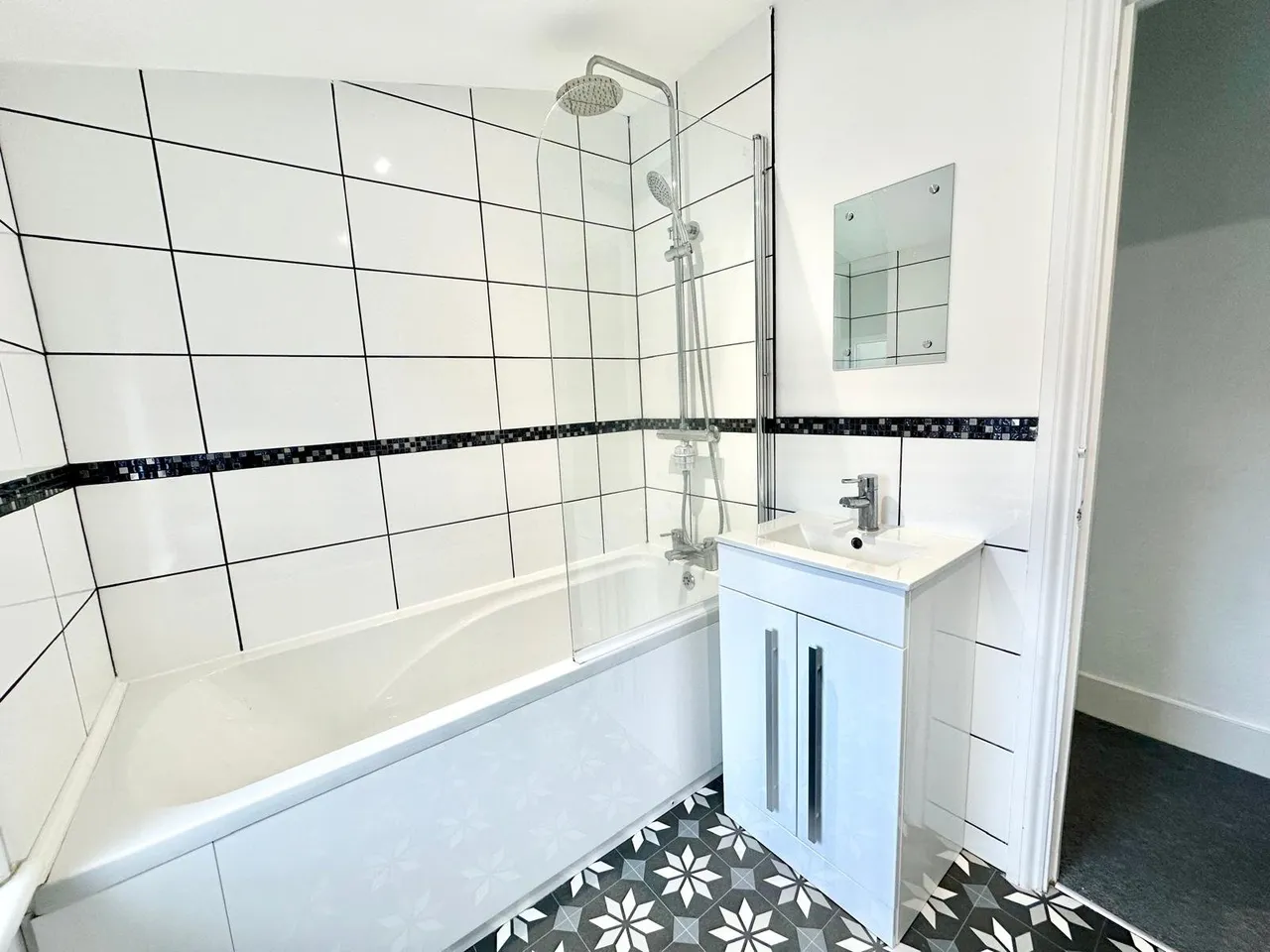 Manston Road, Ramsgate, CT11, photo 11