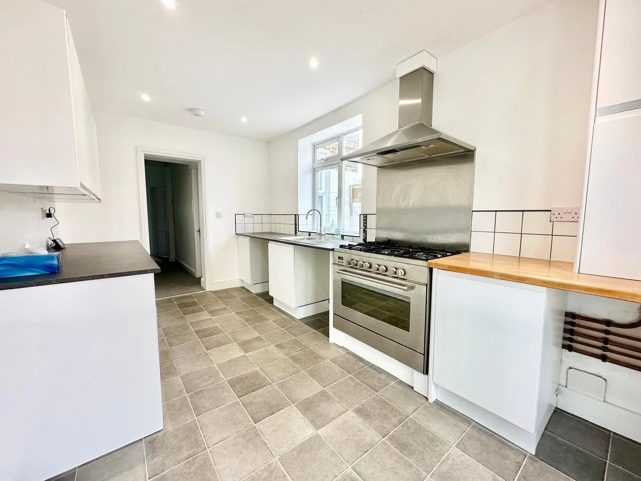 Manston Road, Ramsgate, CT11, photo 9