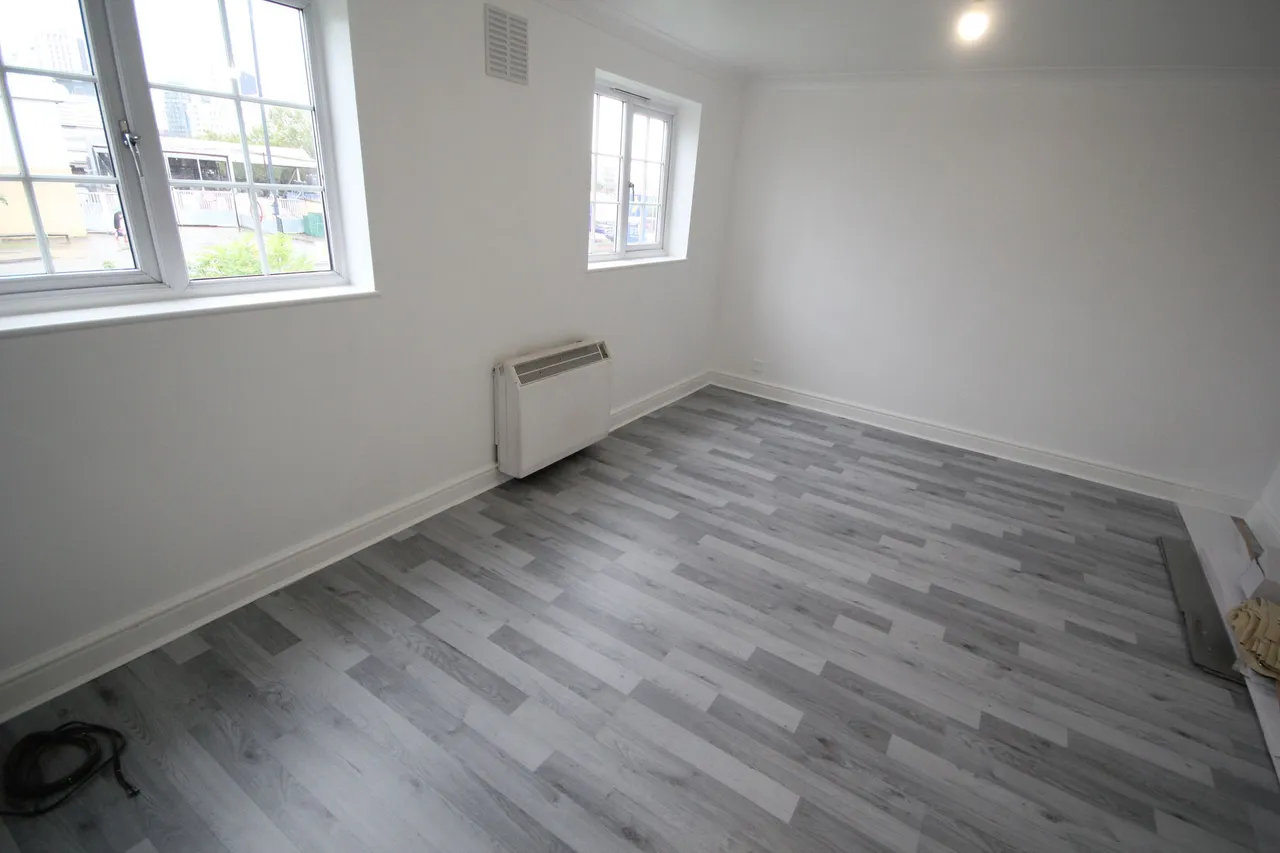 Torrington House, Forty Lane, Wembley, photo 4