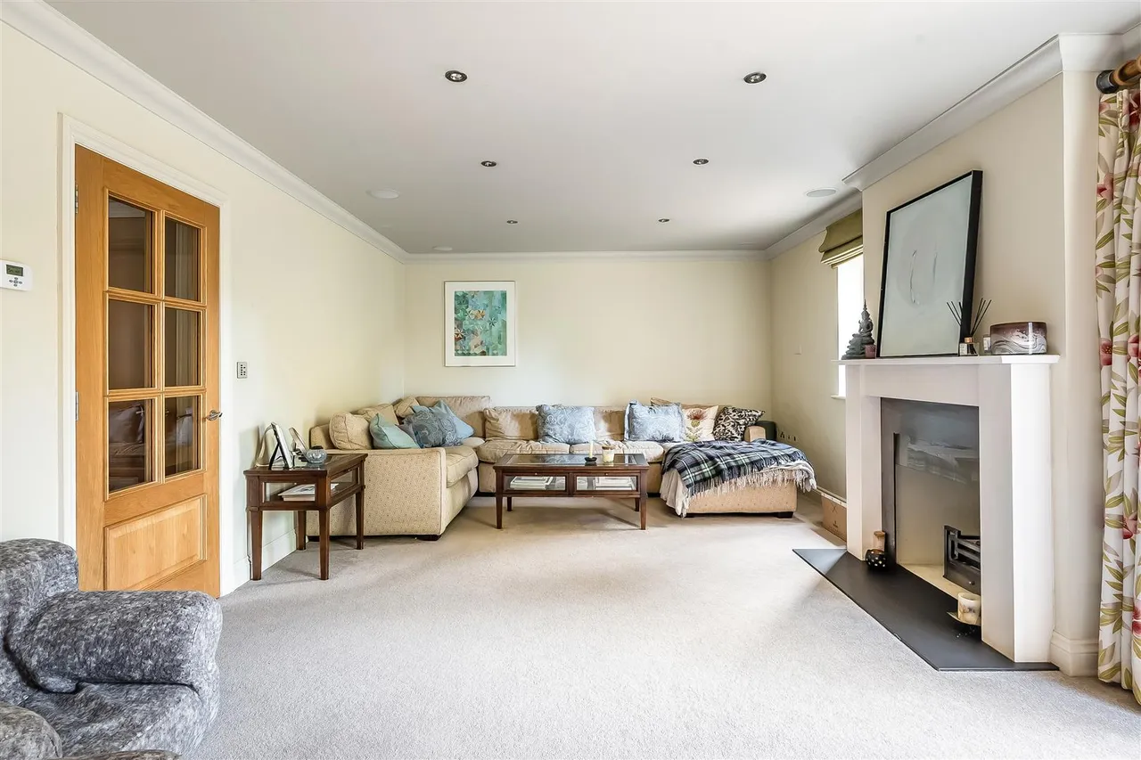 Park Lane, Ashtead, KT21, photo 7