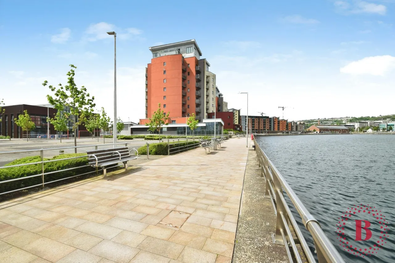 South Quay, Waterfront, SA1, photo 2