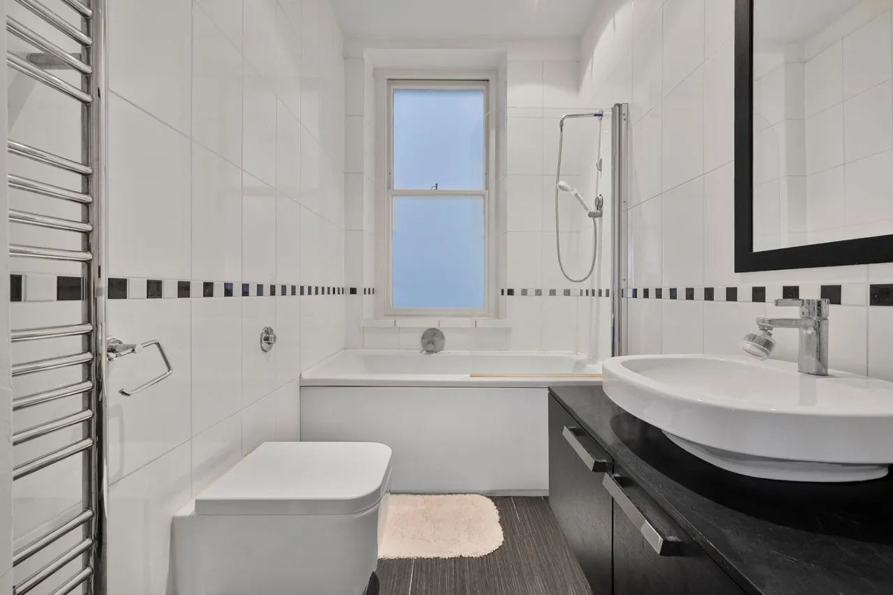 Ridgmount Gardens, London, WC1E, photo 12