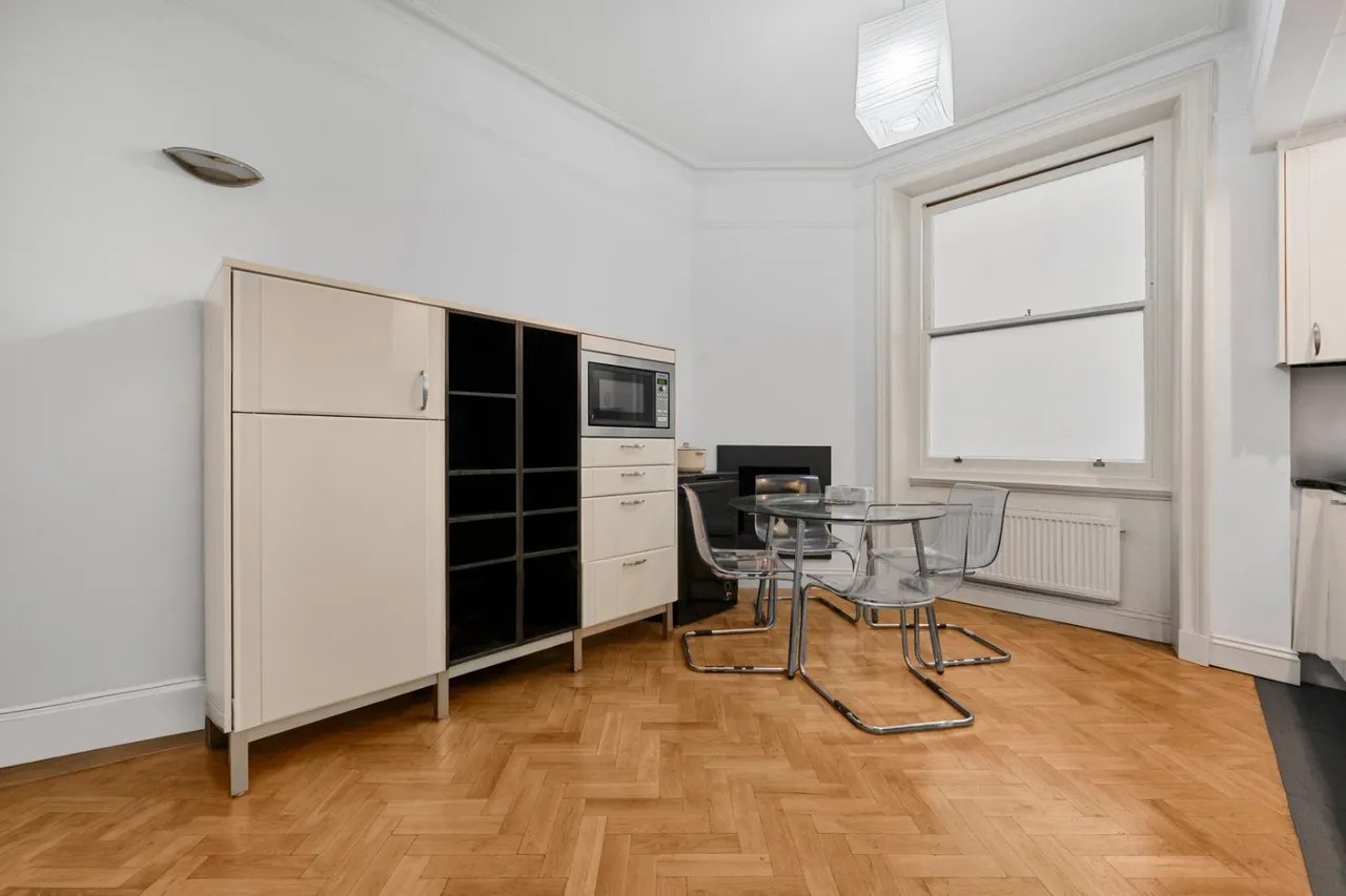 Ridgmount Gardens, London, WC1E, photo 9