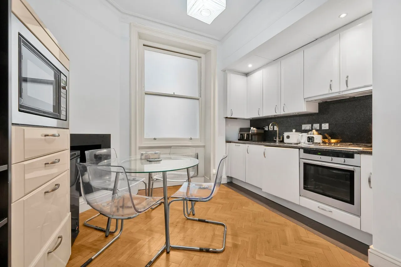 Ridgmount Gardens, London, WC1E, photo 4