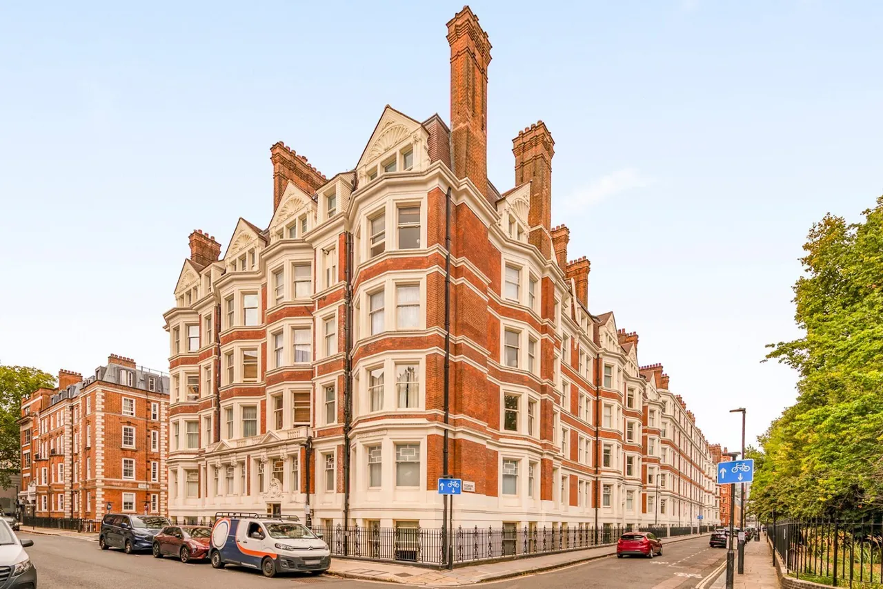 Ridgmount Gardens, London, WC1E, photo 15