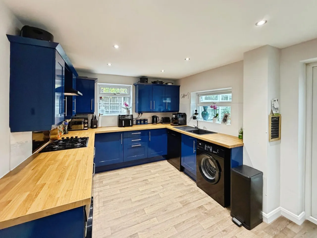 May Tree Croft, Sheffield, S20, photo 10