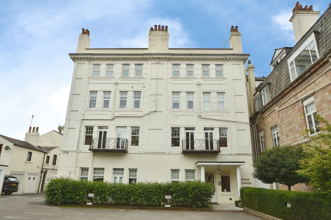 3 bed flat to rent — Victoria Road, Harrogate