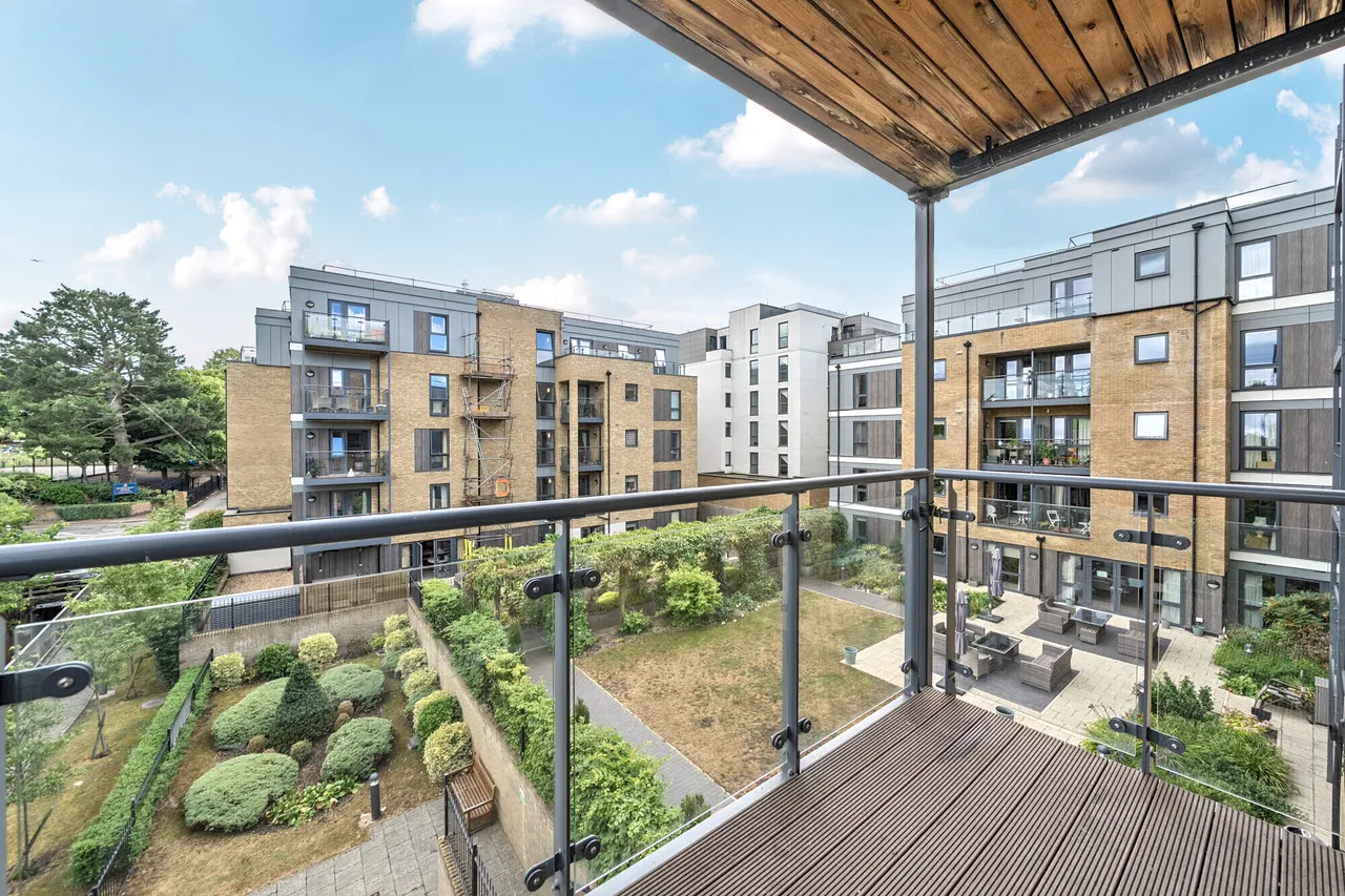 Pegs Lane, Hertford, SG13, photo 11