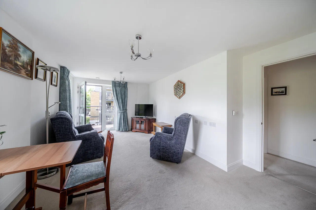 Pegs Lane, Hertford, SG13, photo 5