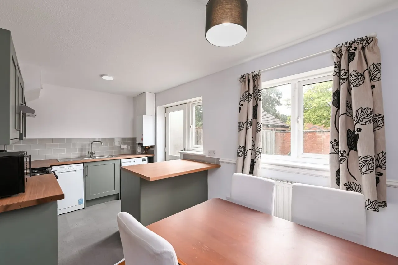 Osbaldwick Lane, York, YO10, photo 4