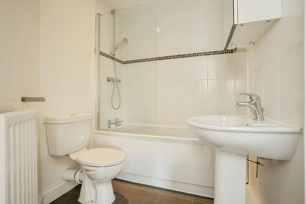 Swale Grove, Bingham, NG13, photo 7