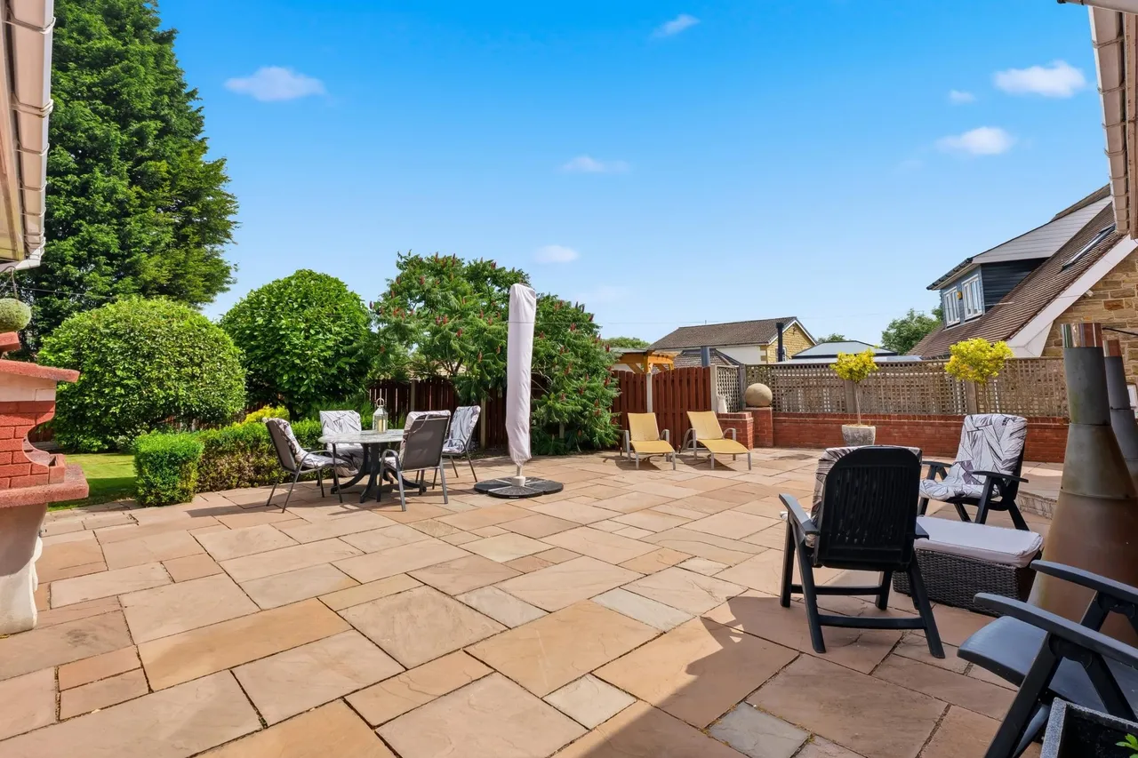 Melton Green, Rotherham, S63, photo 24