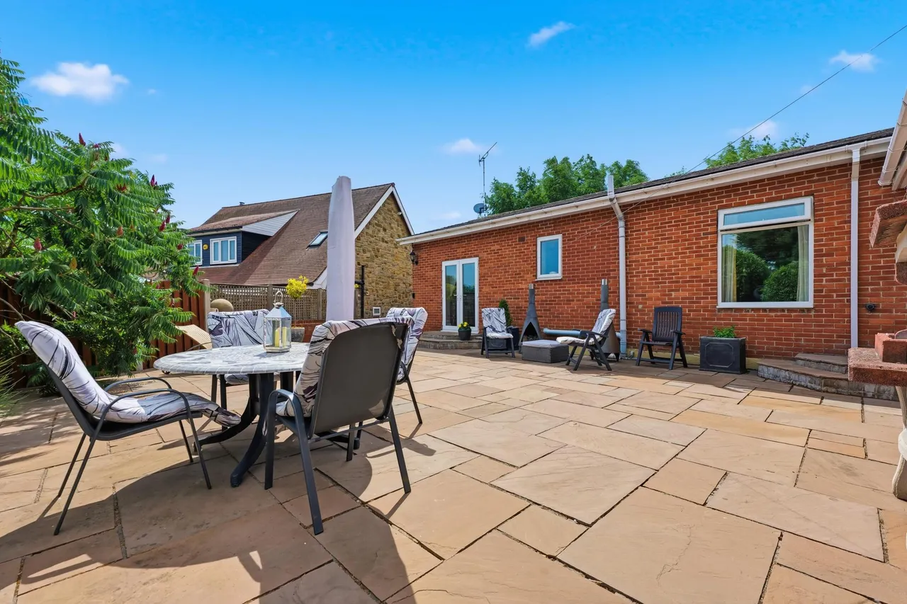 Melton Green, Rotherham, S63, photo 26