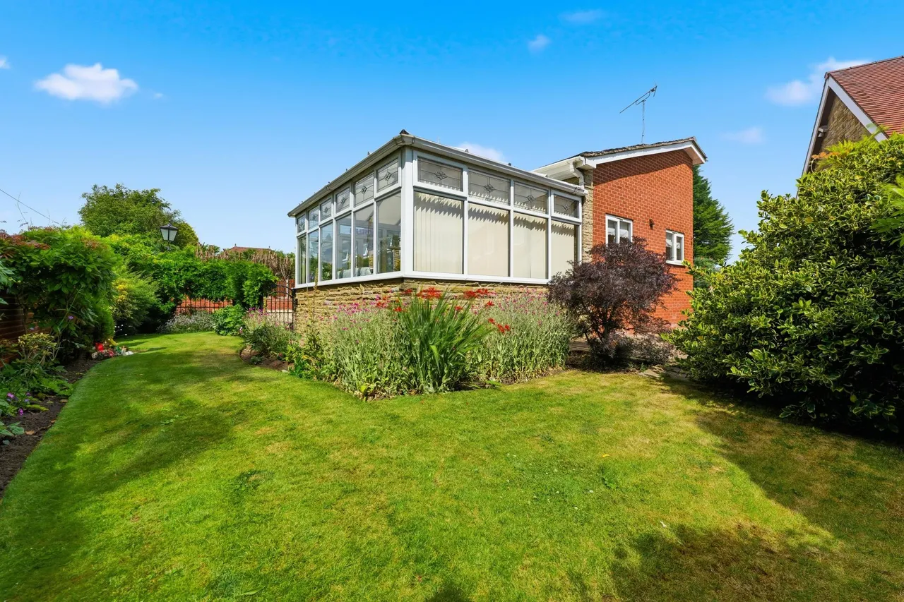 Melton Green, Rotherham, S63, photo 33