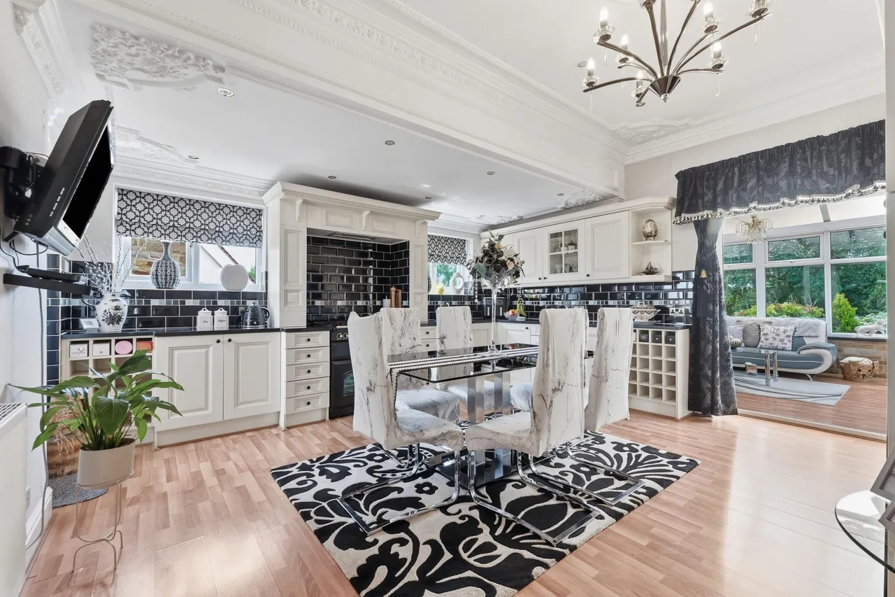Melton Green, Rotherham, S63, photo 3