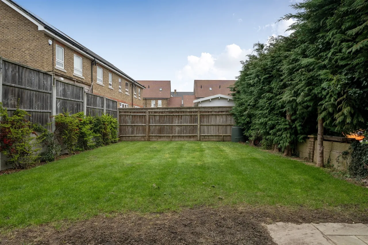 Blackamoor Lane, Maidenhead, photo 10