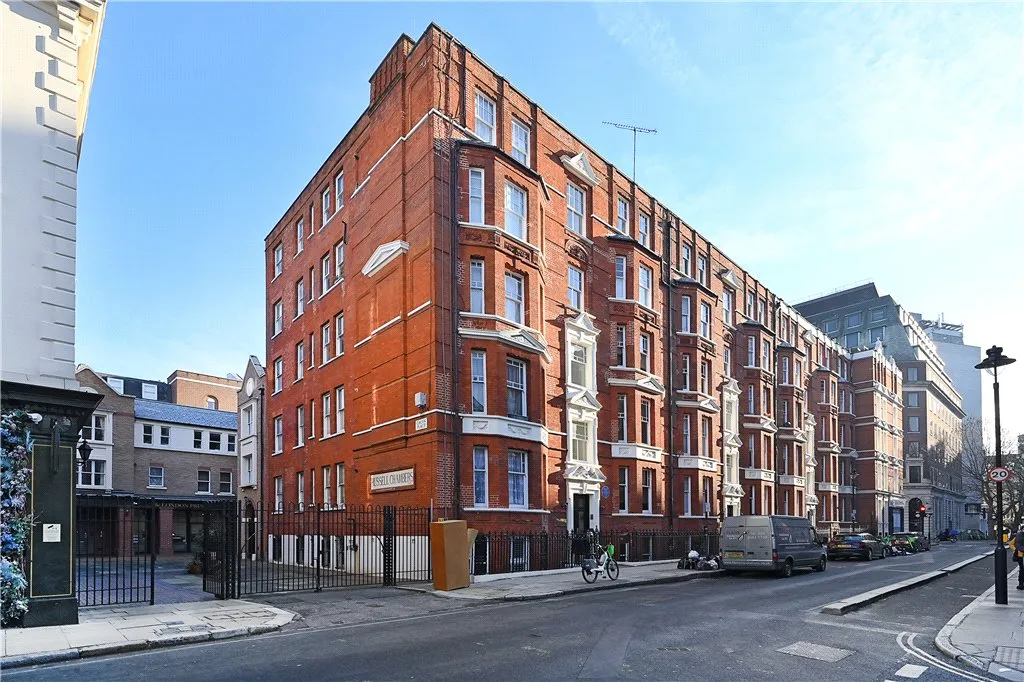 2 bed flat for sale — Bury Place, London, WC1A