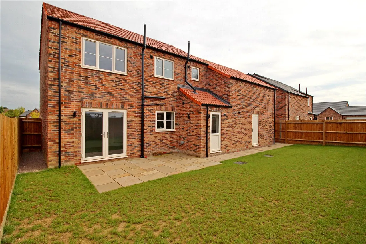 Plot 24 Keston Fields, Pinchbeck, Spalding, Lincolnshire, PE11, photo 5