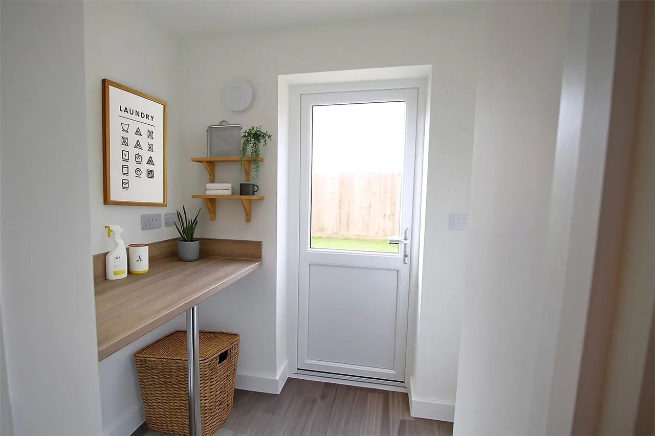Plot 24 Keston Fields, Pinchbeck, Spalding, Lincolnshire, PE11, photo 10