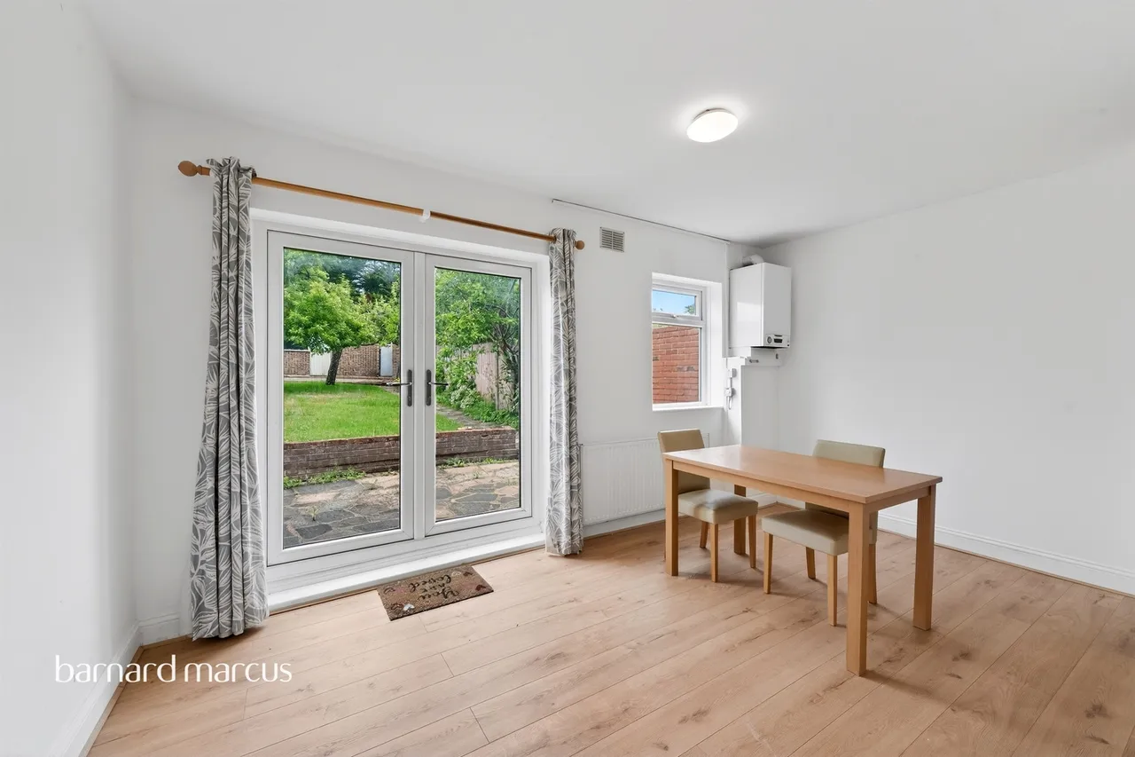 Hobart Road, Worcester Park, photo 4