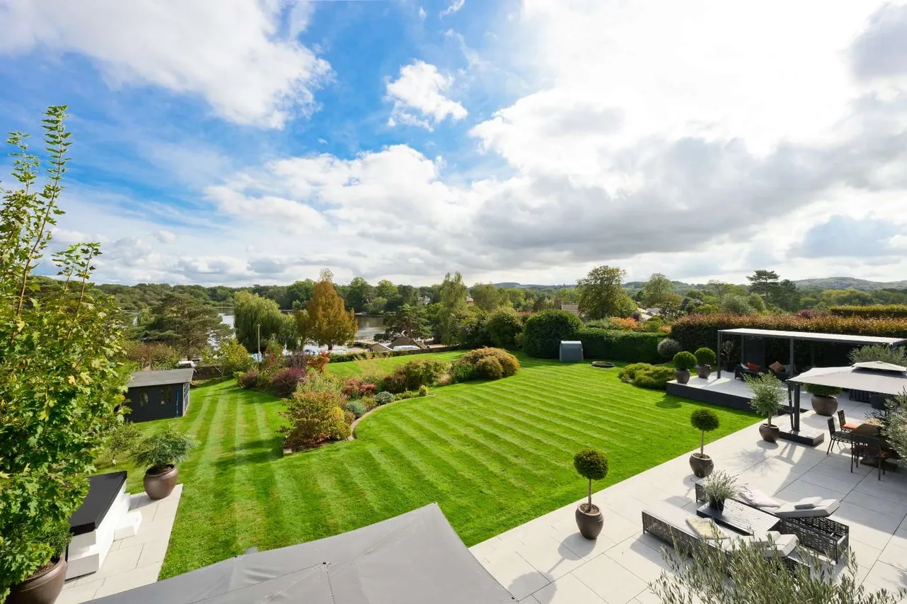 The Avenue, Petersfield, GU31, photo 23