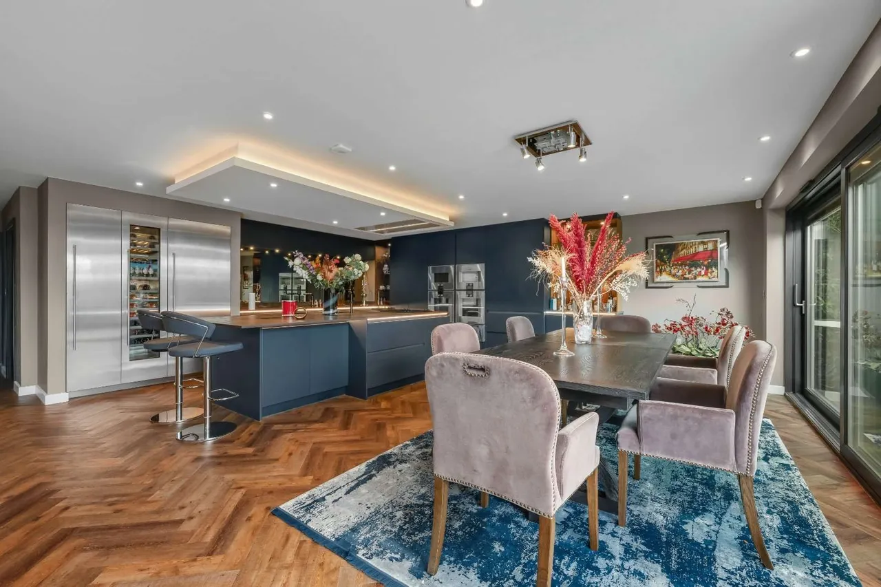 The Avenue, Petersfield, GU31, photo 6