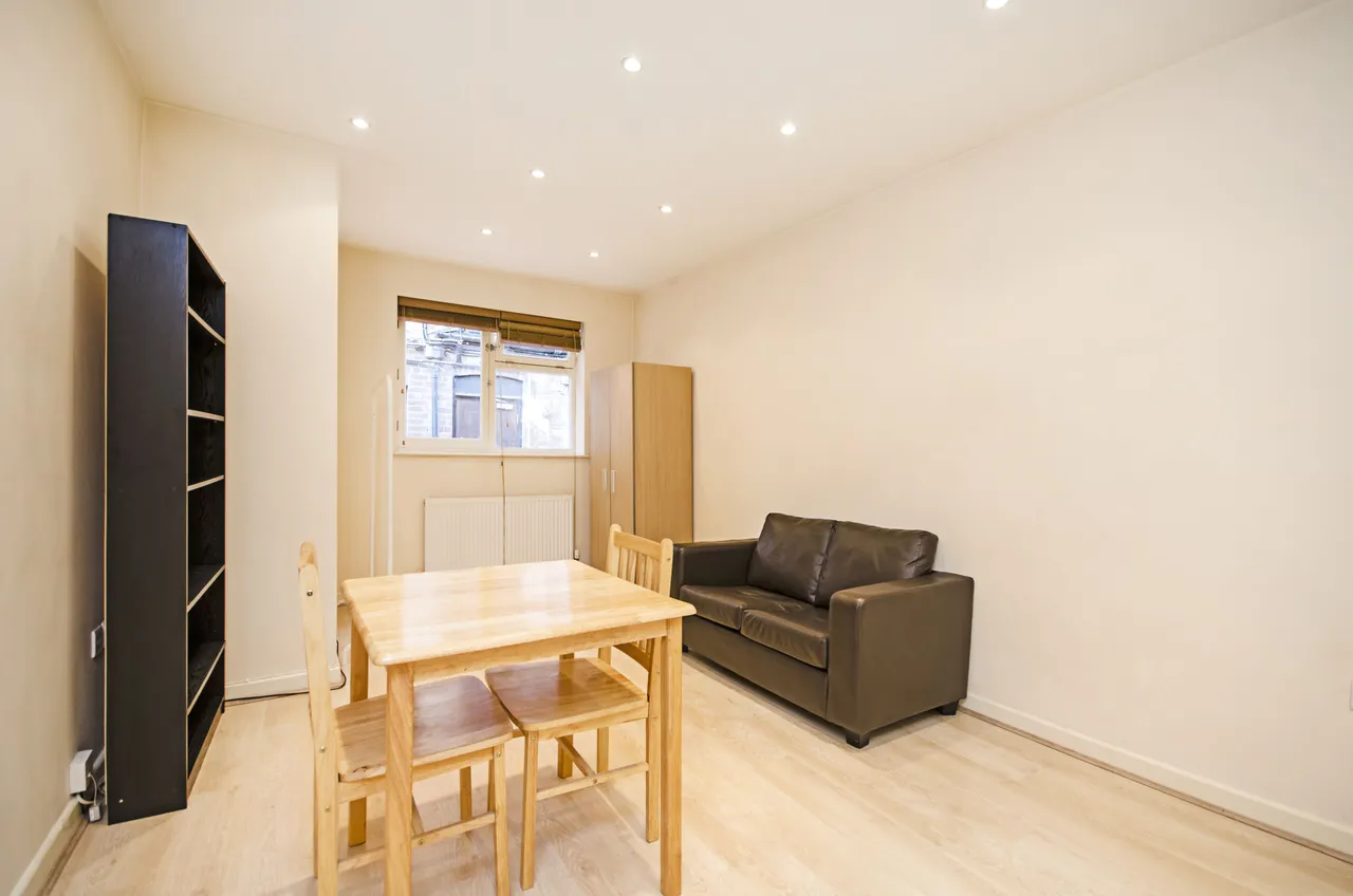 Flat 1, 752B Finchley Road, London, photo 6