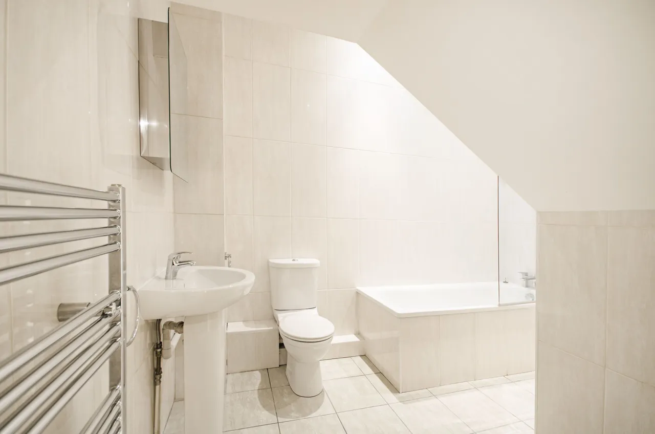 Flat 1, 752B Finchley Road, London, photo 5